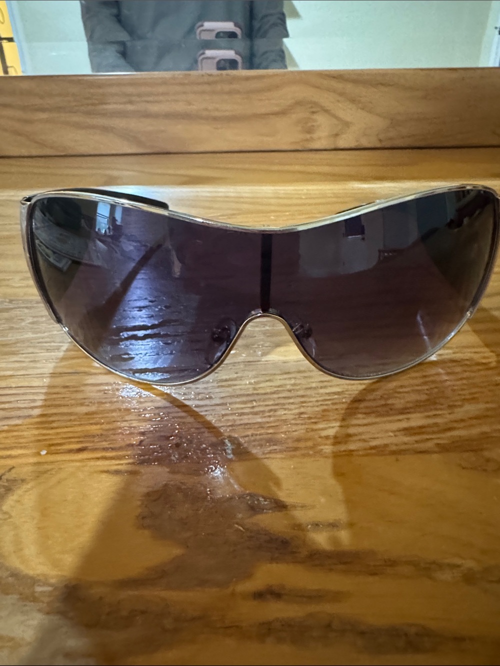 Ladies Sunglasses - dark Lens